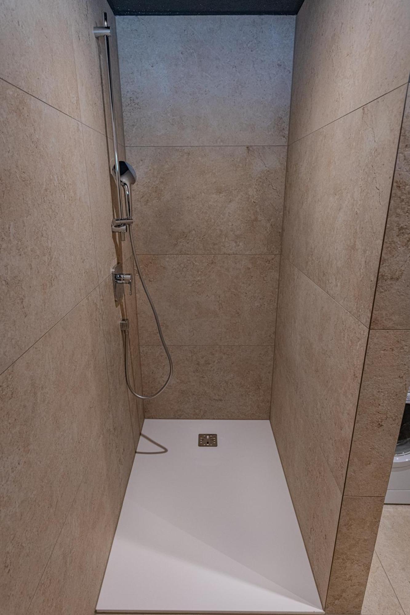 Deluxe Apartement Tirol Landeck Esterno foto