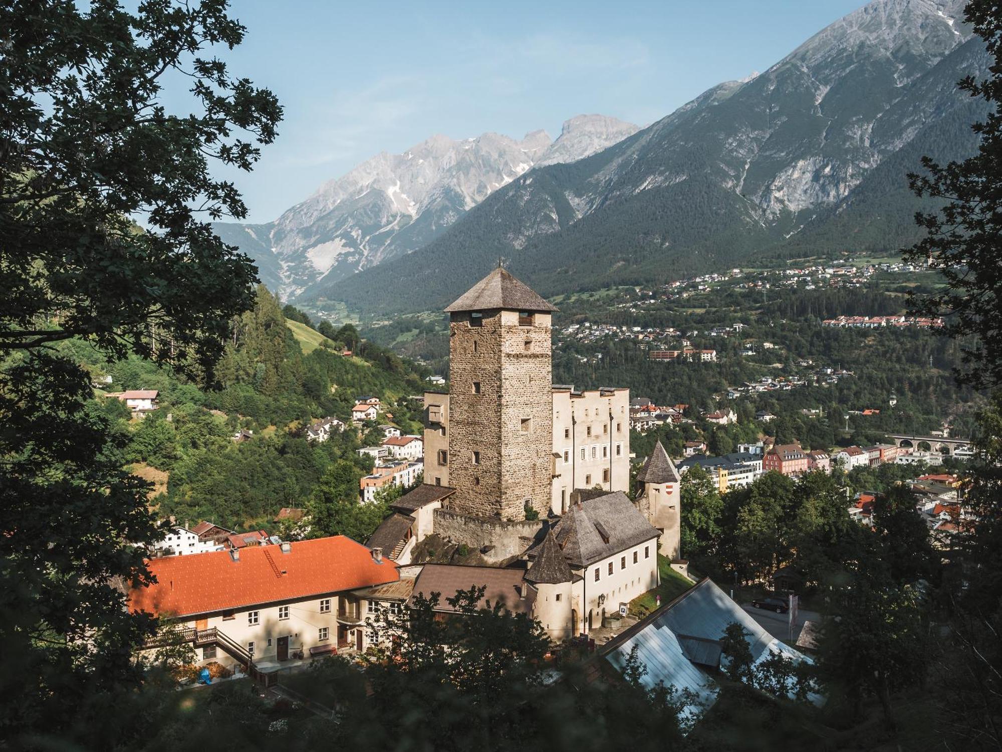 Deluxe Apartement Tirol Landeck Esterno foto